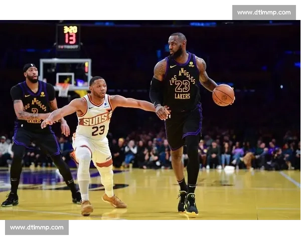 湖人对决热火之夜观众视角下的激情与悬念全记录赛场内外情绪共振瞬间